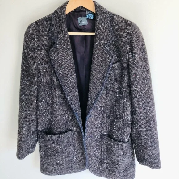 Tweedy square cut wool blazer - Picture 13 of 16